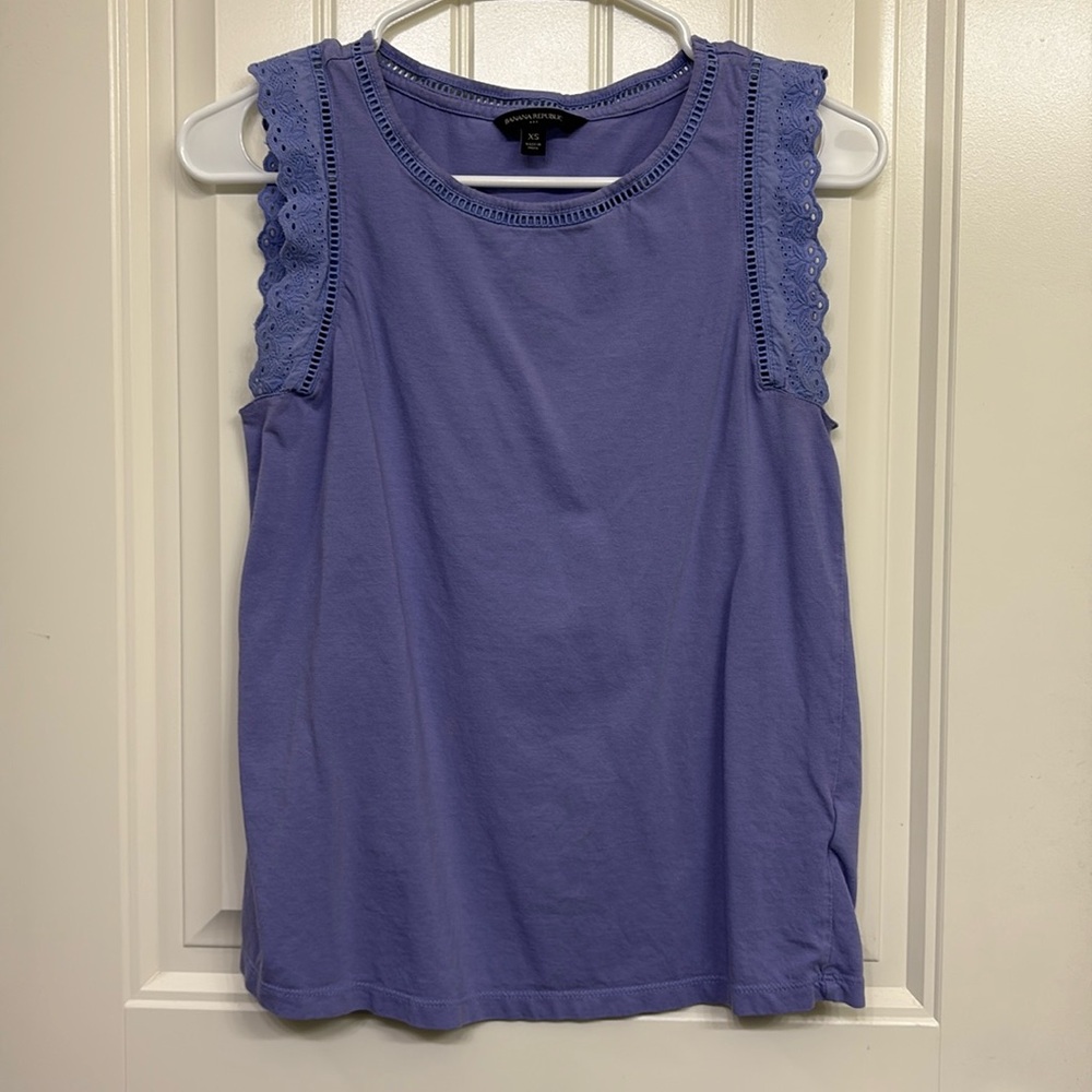 Banana Republic sleeveless tank